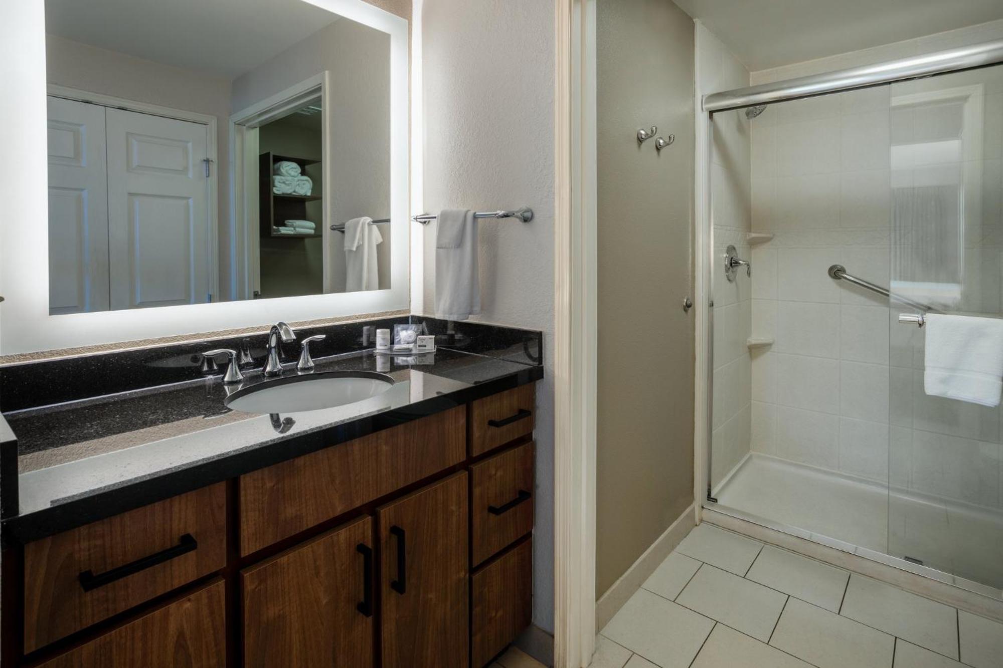 Staybridge Suites Wilmington East By Ihg Exteriör bild