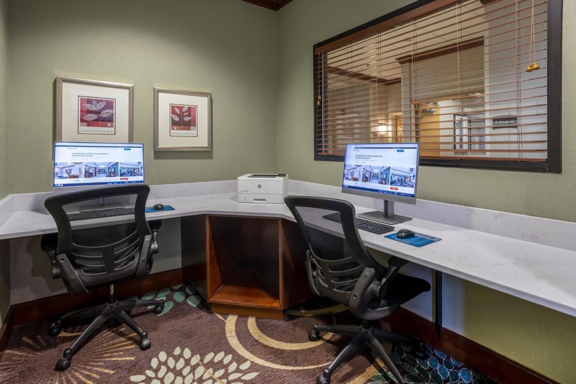 Staybridge Suites Wilmington East By Ihg Exteriör bild